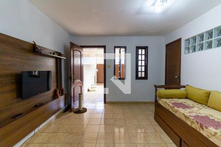 Casa à venda com 200m², 2 quartos e 2 vagas Casa à venda com 200m², 2 quartos e 2 vagasSala B
