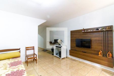 Casa à venda com 200m², 2 quartos e 2 vagas Casa à venda com 200m², 2 quartos e 2 vagasSala B