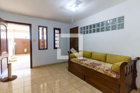 Casa à venda com 200m², 2 quartos e 2 vagas Casa à venda com 200m², 2 quartos e 2 vagasSala B
