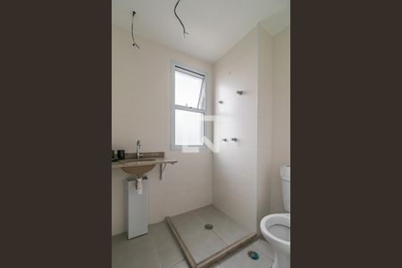 Apartamento à venda com 57m², 2 quartos e 1 vaga Apartamento à venda com 57m², 2 quartos e 1 vagaBanheiro