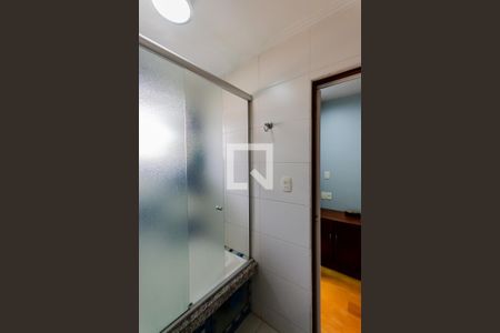 Casa à venda com 320m², 4 quartos e 4 vagasBanheiro da Suíte 1