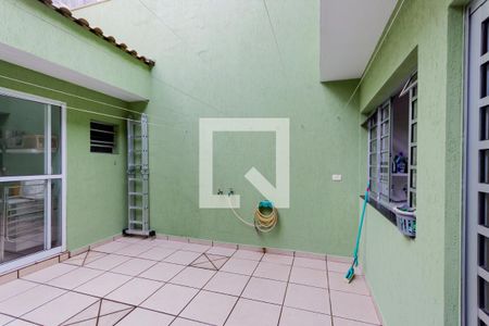 Casa à venda com 320m², 4 quartos e 4 vagasQuintal