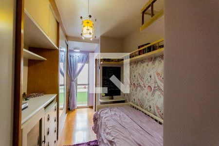 Casa à venda com 320m², 4 quartos e 4 vagasSuíte 2