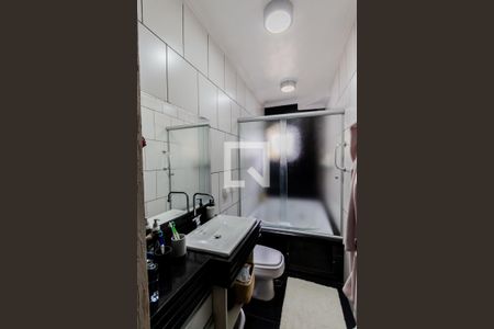 Casa à venda com 320m², 4 quartos e 4 vagasBanheiro da Suíte 3