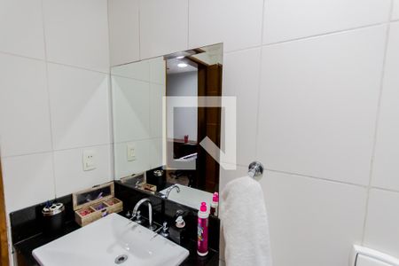 Casa à venda com 320m², 4 quartos e 4 vagasEspelho