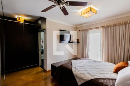 Casa à venda com 320m², 4 quartos e 4 vagasSuíte 3