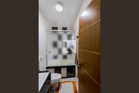 Casa à venda com 320m², 4 quartos e 4 vagasBanheiro da Suíte 4