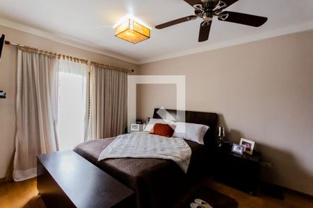 Casa à venda com 320m², 4 quartos e 4 vagasSuíte 3