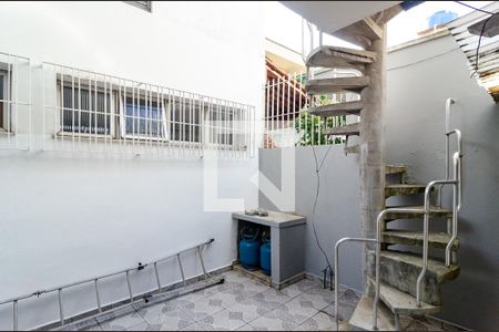 Casa à venda com 500m², 3 quartos e 2 vagasQuintal