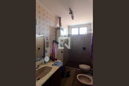 Casa à venda com 500m², 3 quartos e 2 vagasBanheiro da Suíte