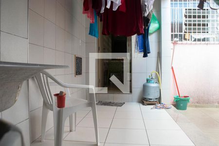 Casa à venda com 150m², 3 quartos e 2 vagasÁrea de Serviço