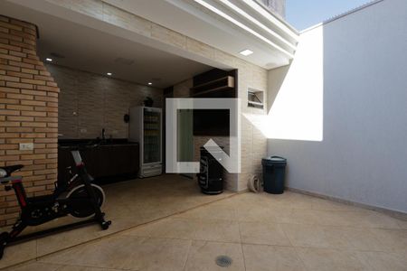 Casa à venda com 220m², 3 quartos e 6 vagasQuintal e Churrasqueira