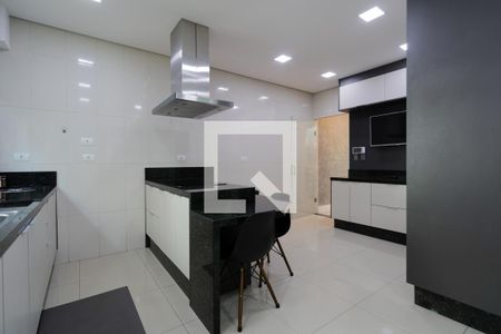 Casa à venda com 220m², 3 quartos e 6 vagasCozinha