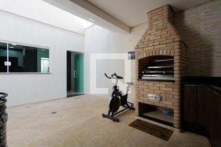 Casa à venda com 220m², 3 quartos e 6 vagasQuintal e Churrasqueira