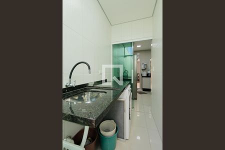 Casa à venda com 220m², 3 quartos e 6 vagasÁrea de serviço