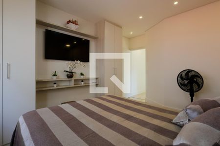 Casa à venda com 220m², 3 quartos e 6 vagasSuíte 2