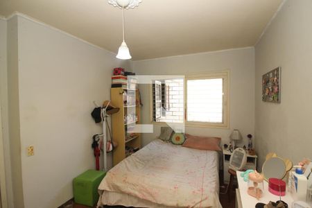 Casa à venda com 198m², 4 quartos e 3 vagas Casa à venda com 198m², 4 quartos e 3 vagasQuarto 2