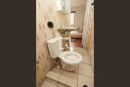 Casa à venda com 198m², 4 quartos e 3 vagas Casa à venda com 198m², 4 quartos e 3 vagasBanheiro da Suíte 2