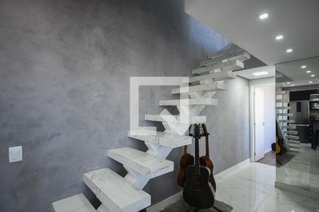 Apartamento à venda com 89m², 3 quartos e sem vagaEscada