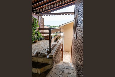Casa à venda com 354m², 5 quartos e 4 vagasQuintal