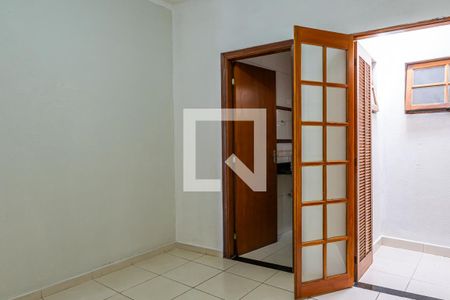 Casa à venda com 354m², 5 quartos e 4 vagasSuíte 2