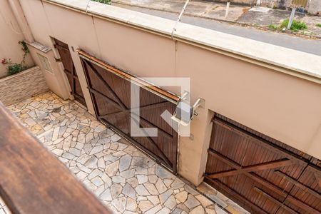 Casa à venda com 354m², 5 quartos e 4 vagasVaranda da Sala