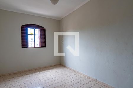 Casa à venda com 354m², 5 quartos e 4 vagasSuíte 1
