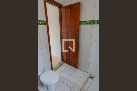 Casa à venda com 354m², 5 quartos e 4 vagasBanheiro da Suíte 1