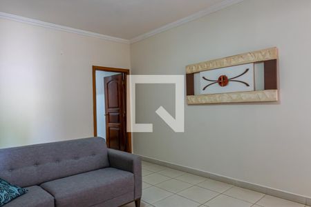 Casa à venda com 354m², 5 quartos e 4 vagasSala