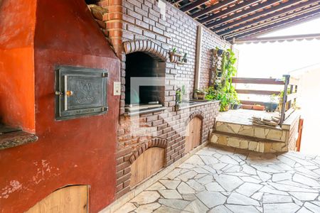 Casa à venda com 354m², 5 quartos e 4 vagasQuintal