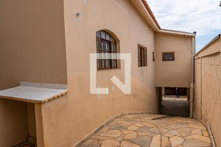 Casa à venda com 354m², 5 quartos e 4 vagasQuintal