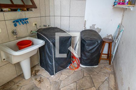 Casa à venda com 354m², 5 quartos e 4 vagasQuintal