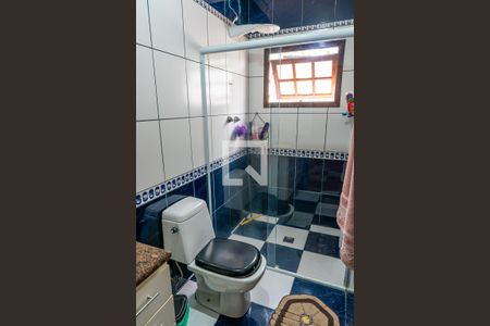 Casa à venda com 354m², 5 quartos e 4 vagasBanheiro da Suíte 4