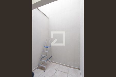 Casa de condomínio à venda com 38m², 1 quarto e sem vagaÁrea de serviço