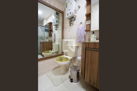 Apartamento à venda com 102m², 3 quartos e 2 vagasBanheiro Social