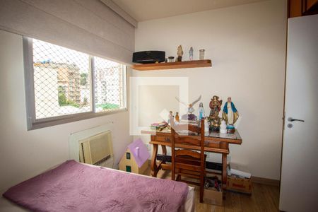 Apartamento à venda com 102m², 3 quartos e 2 vagasQuarto 2