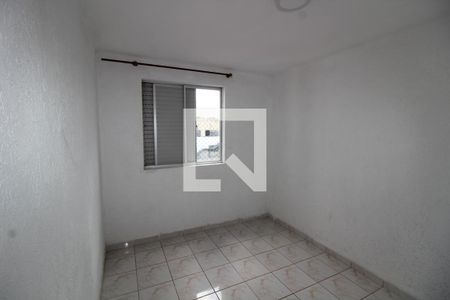Quarto 2 de apartamento para alugar com 2 quartos, 50m² em Vila Antonieta, São Paulo