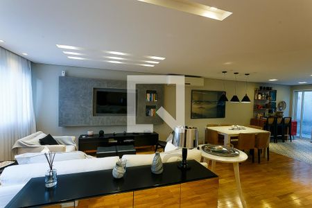 Sala de casa de condomínio à venda com 4 quartos, 355m² em Vila Andrade, São Paulo