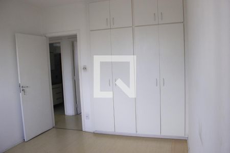 Apartamento à venda com 97m², 3 quartos e 1 vagaQuarto 2