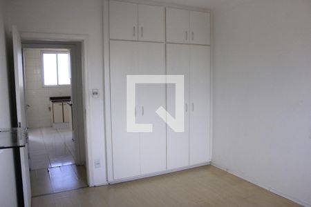 Apartamento à venda com 97m², 3 quartos e 1 vagaQuarto 2
