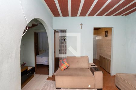 Sala de casa para alugar com 3 quartos, 120m² em Cardoso, Contagem