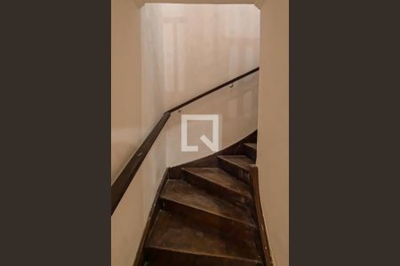 Casa à venda com 165m², 3 quartos e 2 vagasCorredor