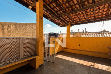 Casa à venda com 165m², 3 quartos e 2 vagasÁrea de Serviço