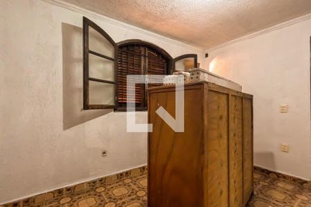 Casa à venda com 165m², 3 quartos e 2 vagasQuarto 2