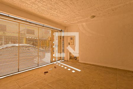 Casa à venda com 165m², 3 quartos e 2 vagasGaragem