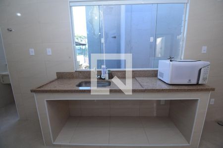Sala/Cozinha de casa para alugar com 2 quartos, 70m² em Irajá, Rio de Janeiro