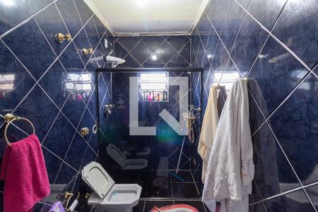 Casa à venda com 197m², 4 quartos e 3 vagasBanheiro da Suíte