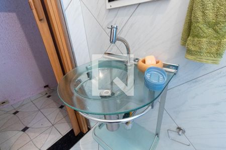 Casa à venda com 197m², 4 quartos e 3 vagasBanheiro 3