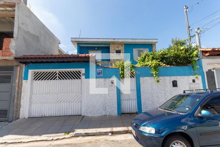 Casa à venda com 197m², 4 quartos e 3 vagasFachada