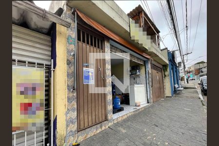 Casa para alugar com 160m², 2 quartos e sem vagaFachada